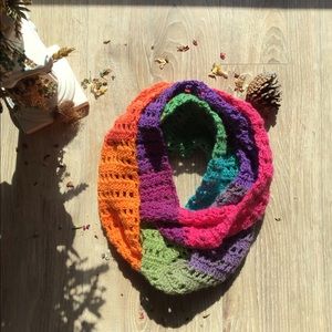 Infinity shawl